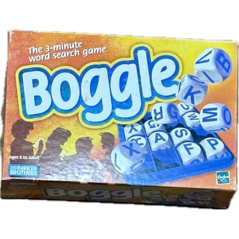 Boggle letter cube spelling game‎